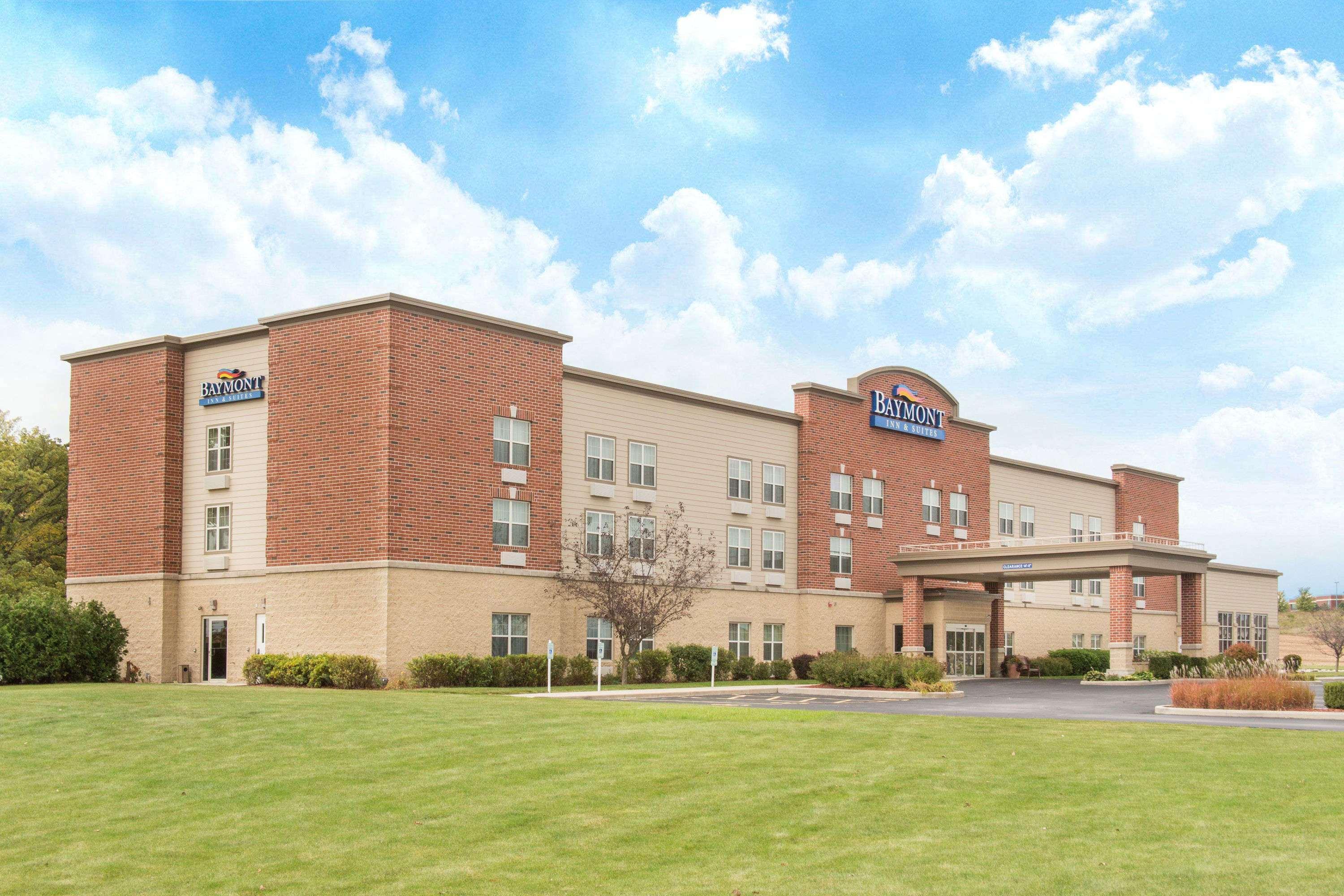 Baymont By Wyndham Plymouth Hotel Buitenkant foto