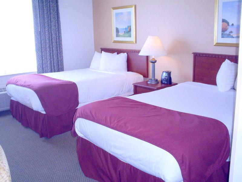 Baymont By Wyndham Plymouth Hotel Buitenkant foto